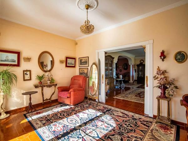 Casa independiente en calle Turquesa