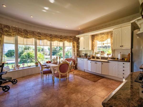 Casa independiente en calle Turquesa