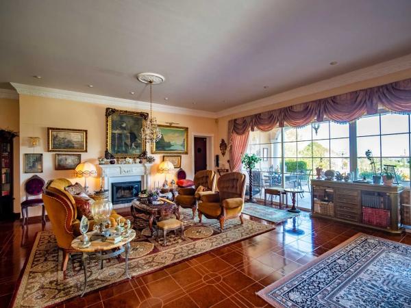 Casa independiente en calle Turquesa