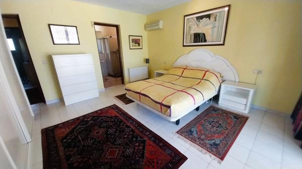 Casa independiente en camino del Pinar