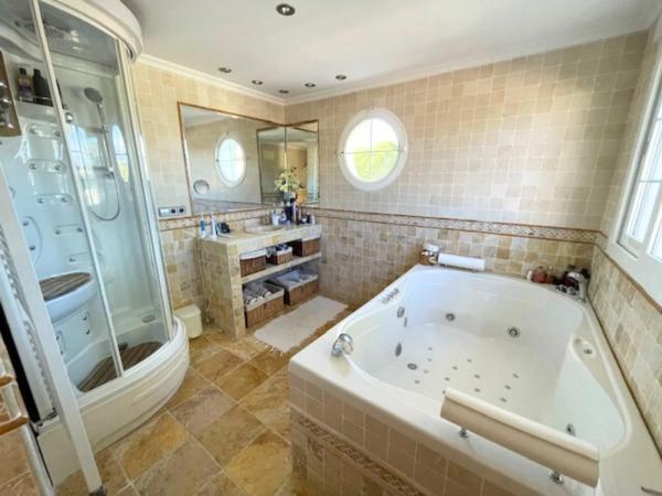 Chalet en Alfaz del Pi Pueblo-Urbanizaciones