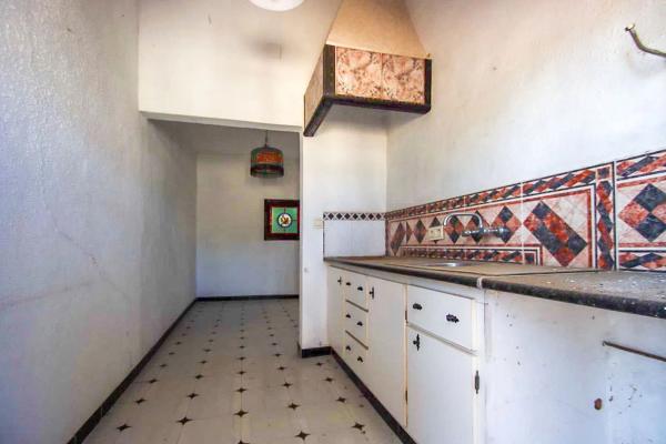 Chalet pareado en calle Urania