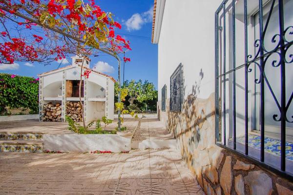 Casa independiente en calle Capricorn