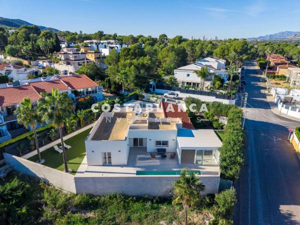 Chalet en calle Albatros