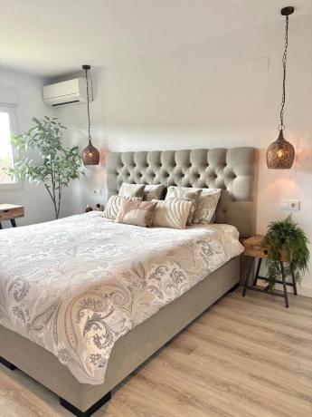 Chalet adosado en calle Poeta Zorrilla, 18