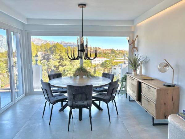 Chalet adosado en calle Poeta Zorrilla, 18