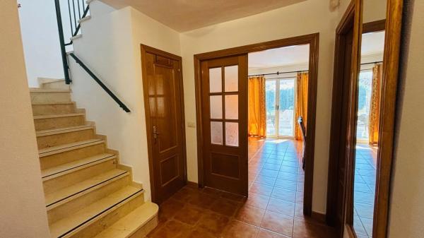 Chalet adosado en CL Riu Verd, 9