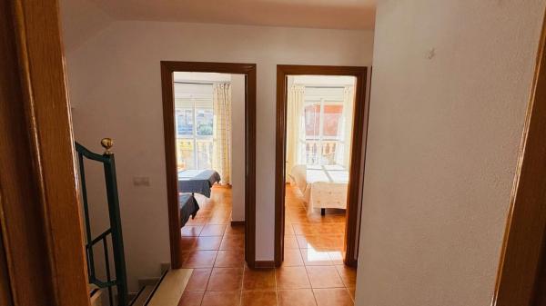 Chalet adosado en CL Riu Verd, 9