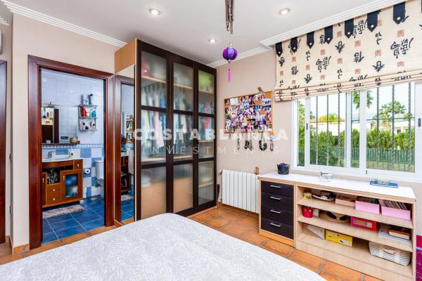 Chalet en calle Formentera