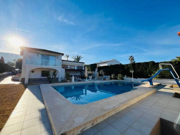 Casa independiente en calle Paradís, 13 b