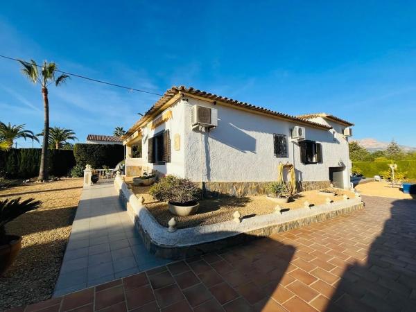 Casa independiente en calle Paradís, 13 b