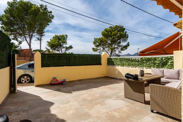 Chalet en calle Serra Gelada