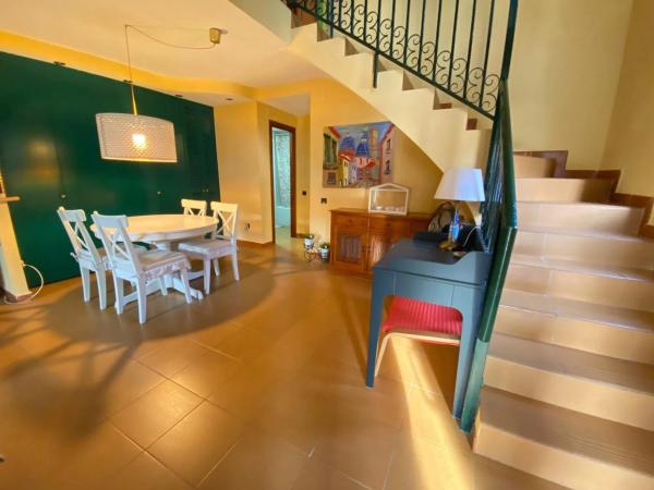 Chalet adosado en calle Racó del Mozul