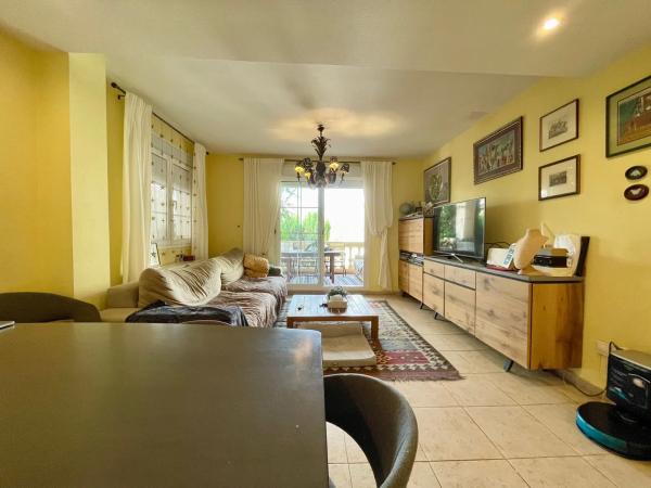 Chalet adosado en calle Cormorà