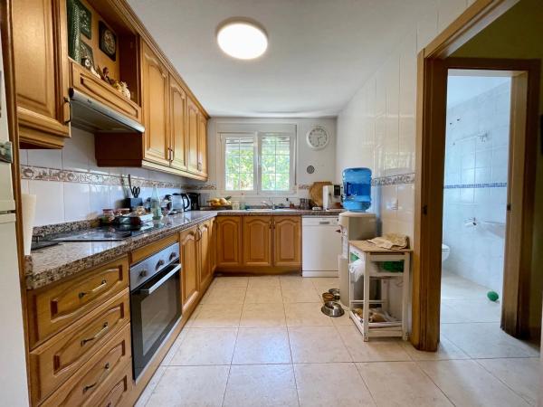 Chalet adosado en calle Cormorà