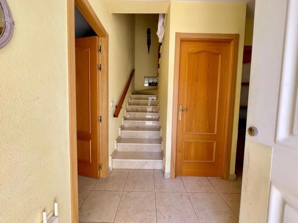 Chalet adosado en calle Cormorà