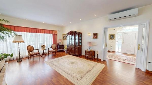 Casa independiente en camino del Maset