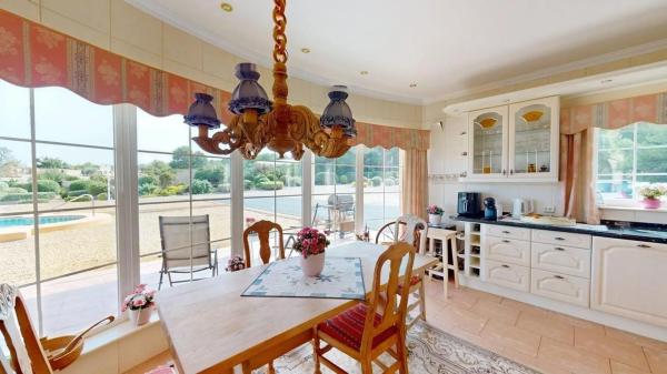 Casa independiente en camino del Maset