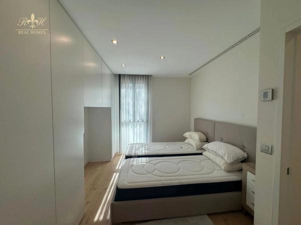 Chalet adosado en calle Serra Gelada