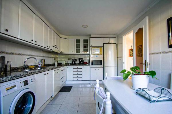 Chalet adosado en camino Vell d'Altea, 12