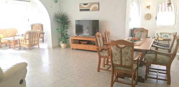 Casa independiente en CL Sierra Morena