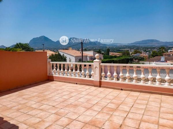 Casa independiente en calle Orendella