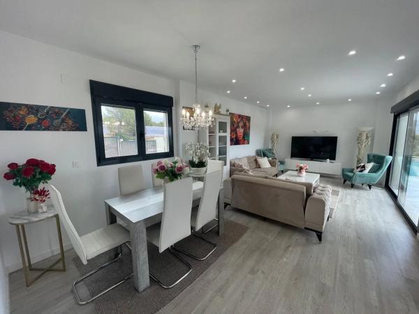 Casa independiente en avenida Marina Baixa, 15 -9