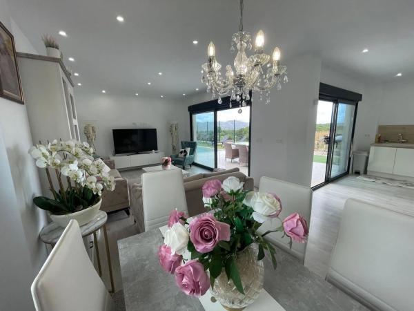 Casa independiente en avenida Marina Baixa, 15 -9