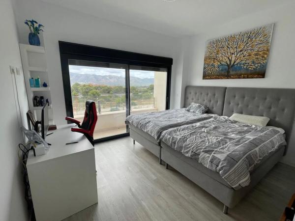 Casa independiente en avenida Marina Baixa, 15 -9