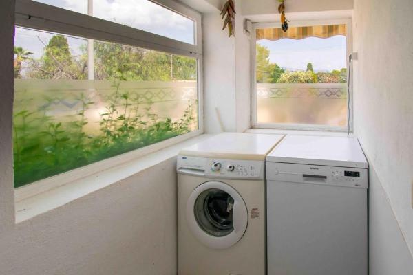 Casa independiente en calle Gabriel Miró