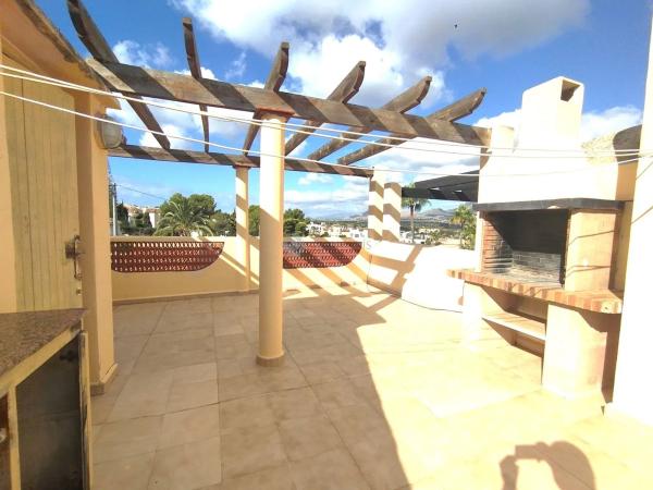 Chalet adosado en calle Otari