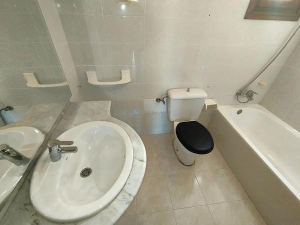 Chalet adosado en calle Otari