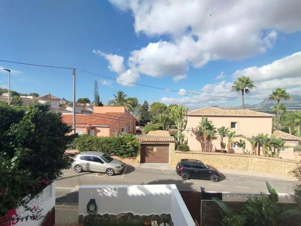 Chalet adosado en calle Otari