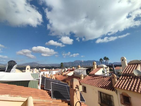 Chalet adosado en calle Otari