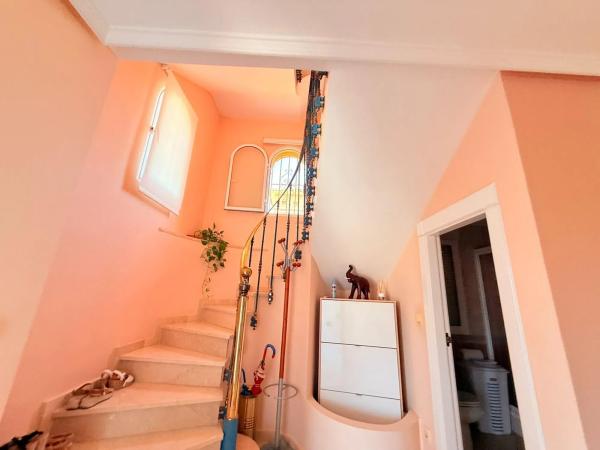 Casa independiente en calle Cormorà