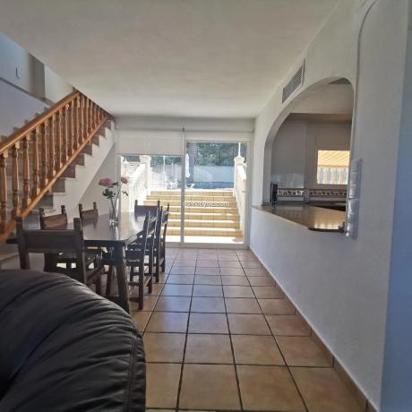 Casa independiente en calle Paradís