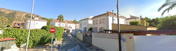 Chalet adosado en calle Galatea