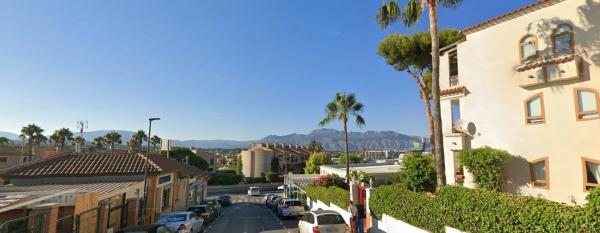 Chalet adosado en calle Galatea