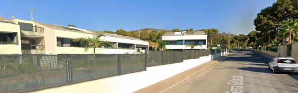 Chalet adosado en calle Galatea