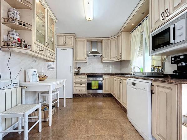 Chalet adosado en Partida Saltet