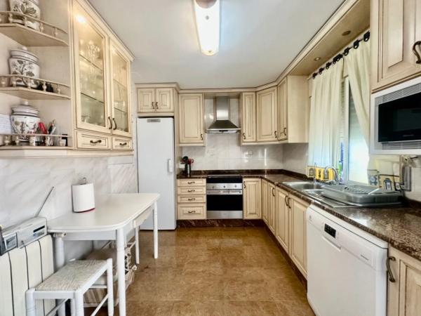 Chalet en Alfaz del Pi Pueblo-Urbanizaciones