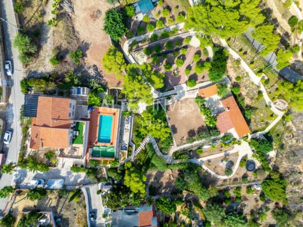 Chalet adosado en calle Pintor Rembrandt, 29