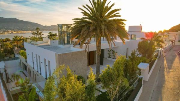 Casa independiente en calle Vega, 1