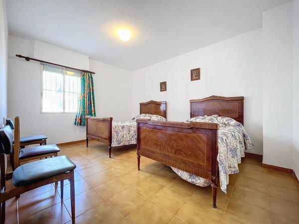 Casa independiente en calle Primavera