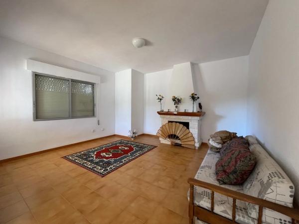 Casa independiente en calle Primavera