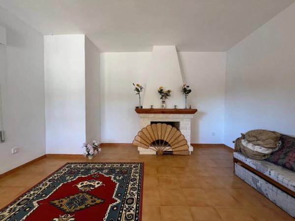 Casa independiente en calle Primavera