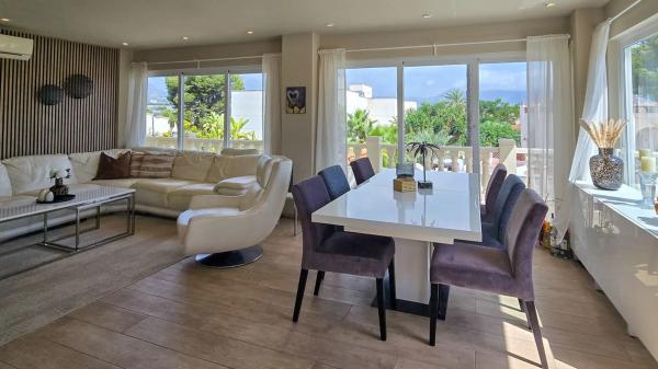 Casa independiente en calle Júpiter