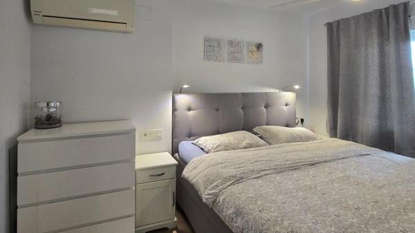 Casa independiente en calle Júpiter