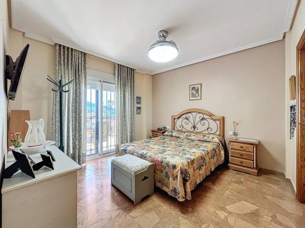 Casa independiente en calle Austral