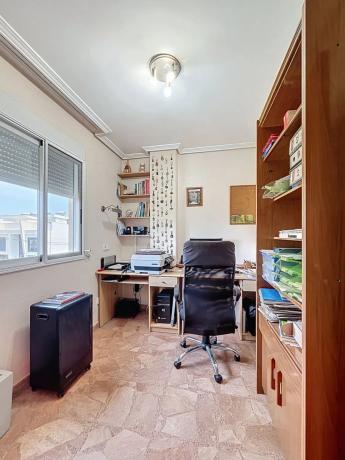 Casa independiente en calle Austral